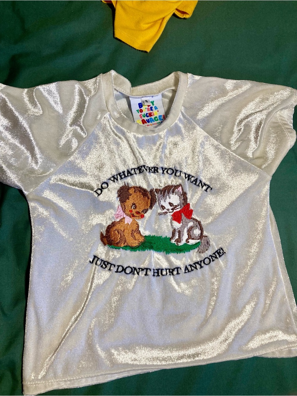 omighty Shiny Cream Graphic Tee with Puppy & Kitten Embroidery